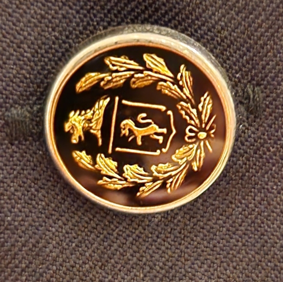 Vintage Hampton Row Black Blazer with Gold Buttons - Picture 5 of 10